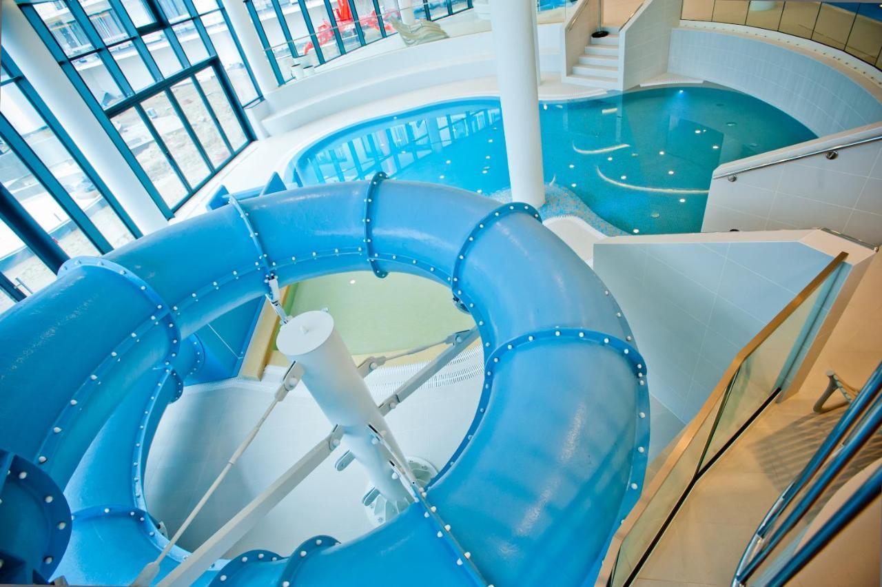 Aqua Resort Apartments-Aqua Park No Limit, Parking Колобжег Екстериор снимка