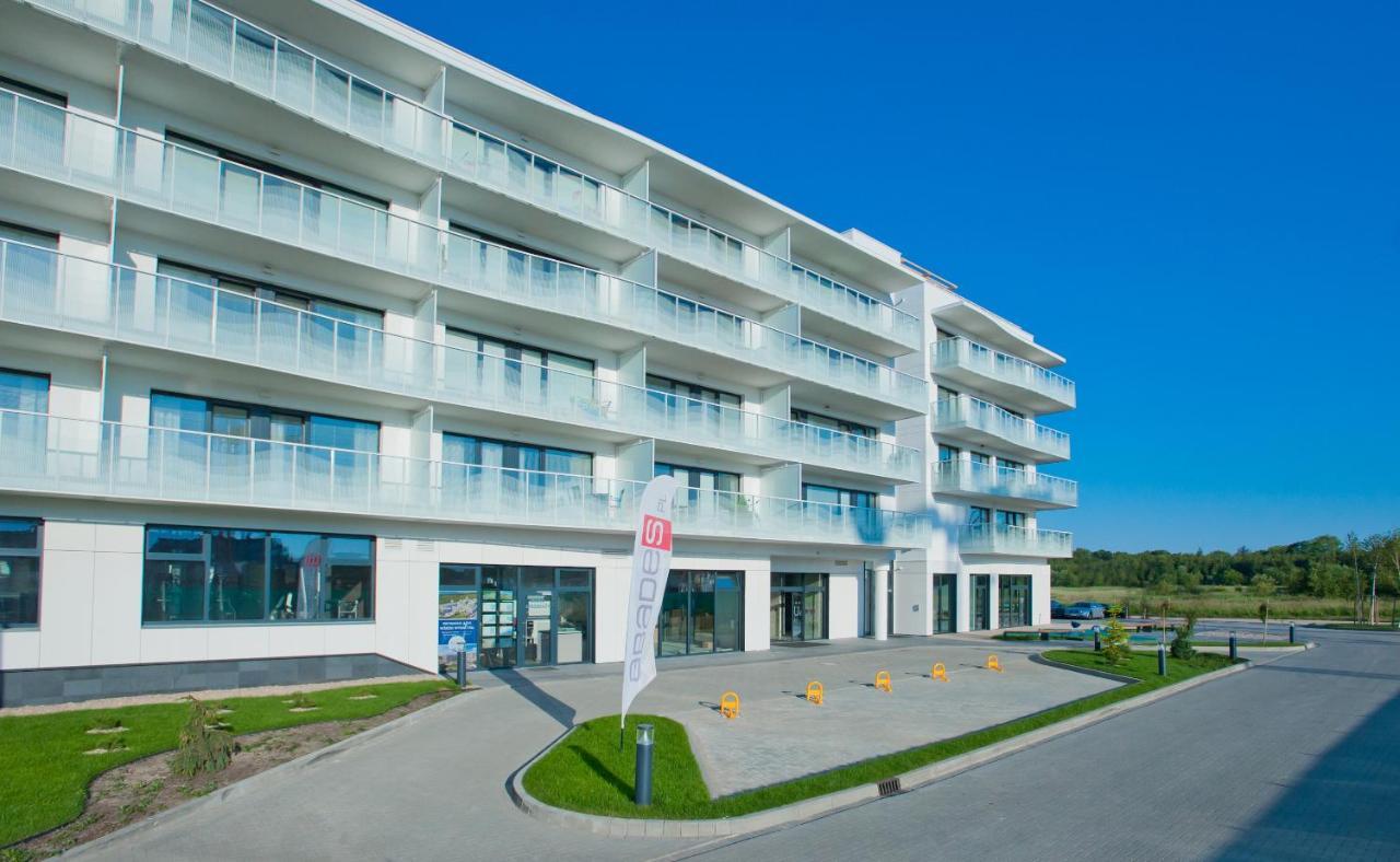 Aqua Resort Apartments-Aqua Park No Limit, Parking Колобжег Екстериор снимка