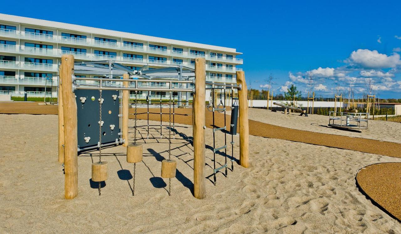 Aqua Resort Apartments-Aqua Park No Limit, Parking Колобжег Екстериор снимка